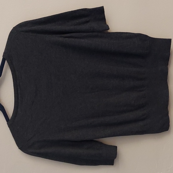 LOFT Charcoal Gray And Black Short Sleeve Cropped Button Down Sweater - Picture 8 of 9